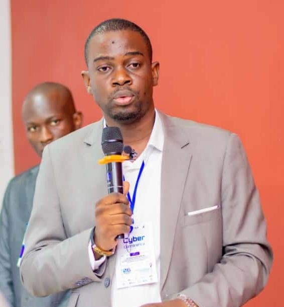 Donjul Grâce  TCHI- NGOMA